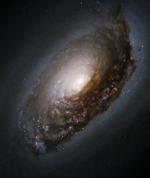  Галактика М64